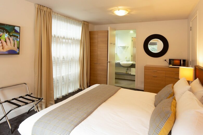 Motel Qs Marina