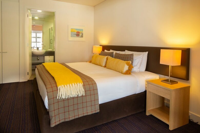 Motel Qs Marina