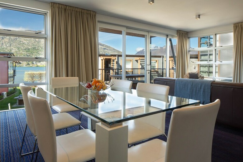 Motel Qs Marina