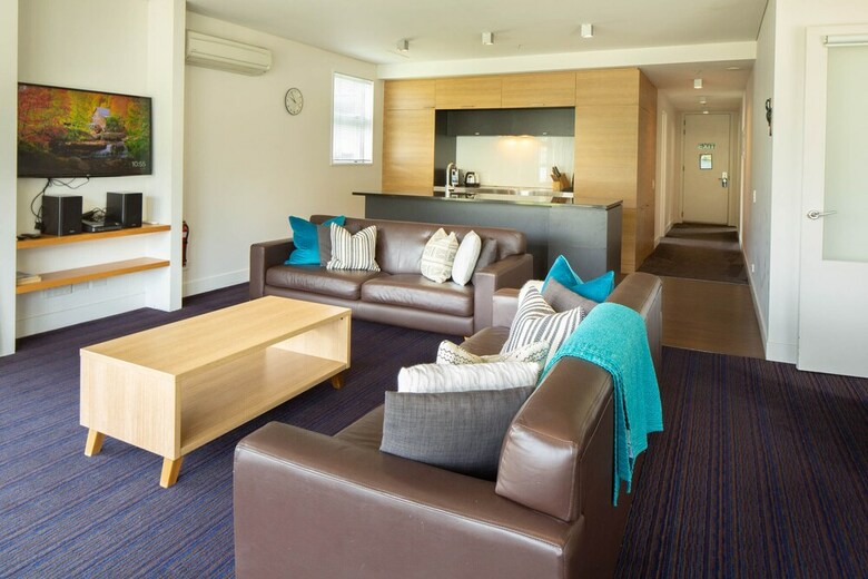 Motel Qs Marina