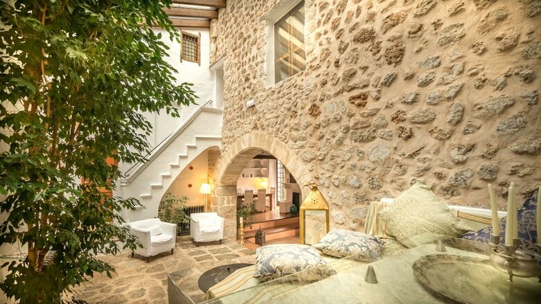 Agroturismo Ca's Xorc - Luxury Retreat & Restaurant