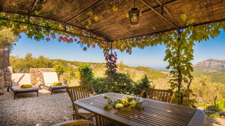 Agroturismo Ca's Xorc - Luxury Retreat & Restaurant