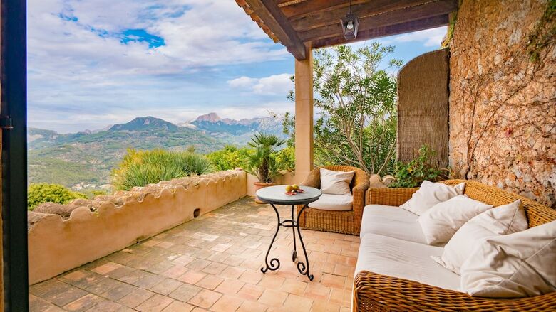 Agroturismo Ca's Xorc - Luxury Retreat & Restaurant