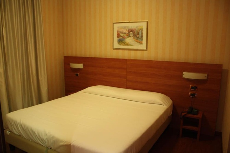 Hotel 2c