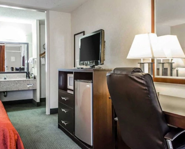Hotel Quality Inn & Suites