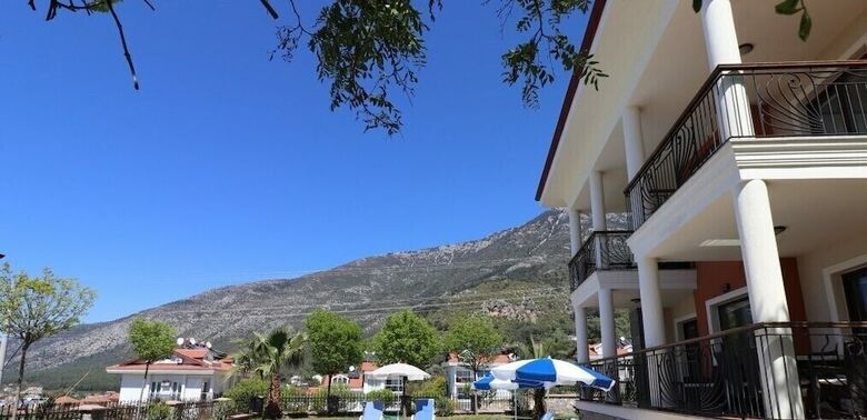 Villa Mas2 By Joylettings