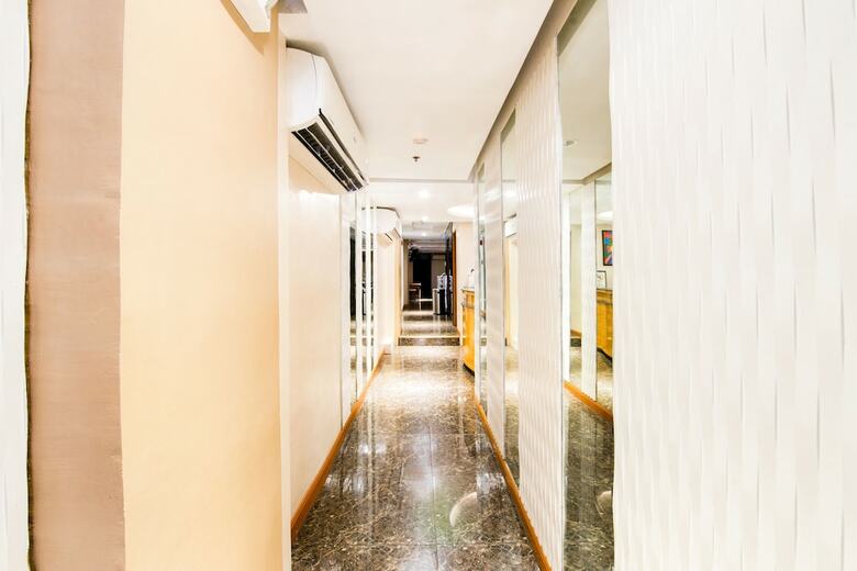 Oyo 475 Pearl Blossom Hotel