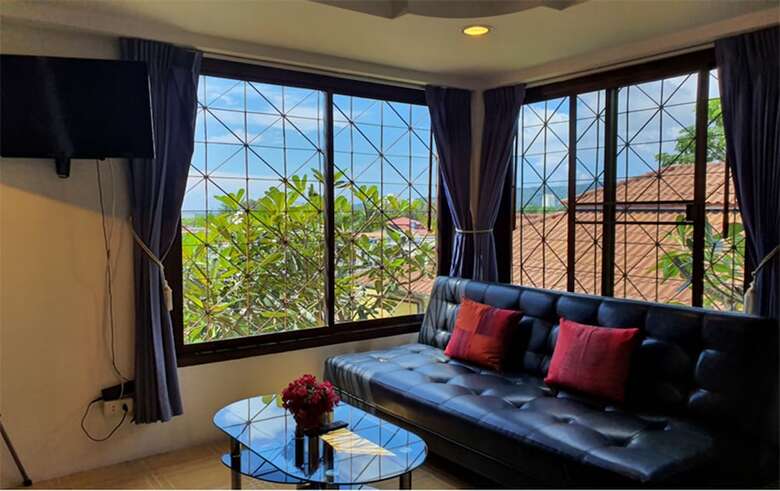 Hotel Phuket Lilla House