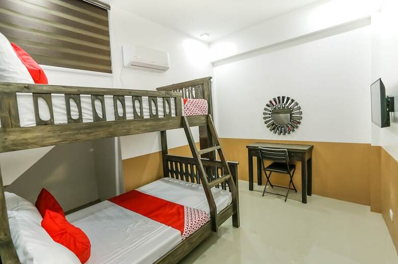 Hotel Oyo 447 Jill's Residences