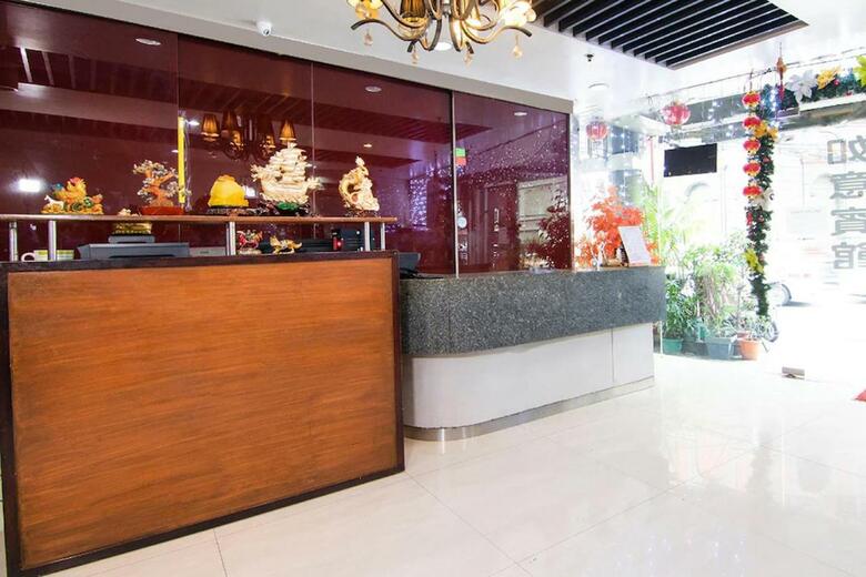 Oyo 416 Lucky Hotel