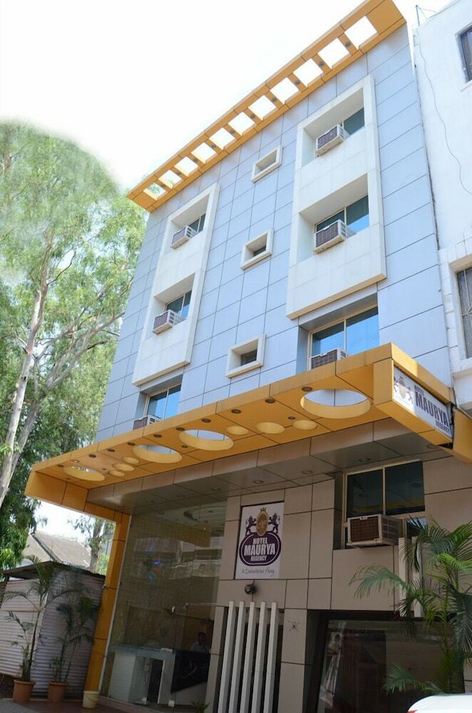 Hotel Morya Regency