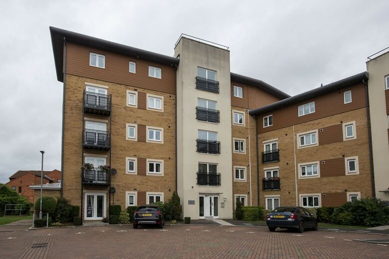 Karah Suites - Manley Gardens Apartments