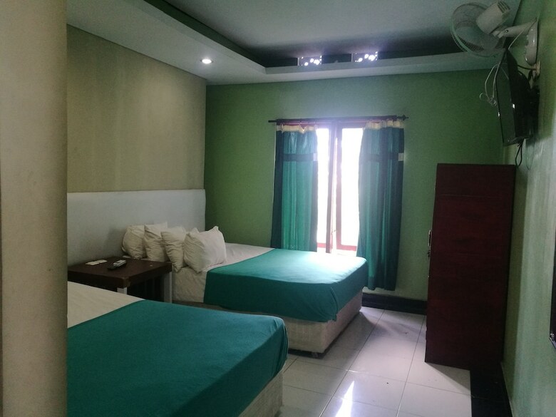 Hotel Oyo 2077 Batukaru Garden 3