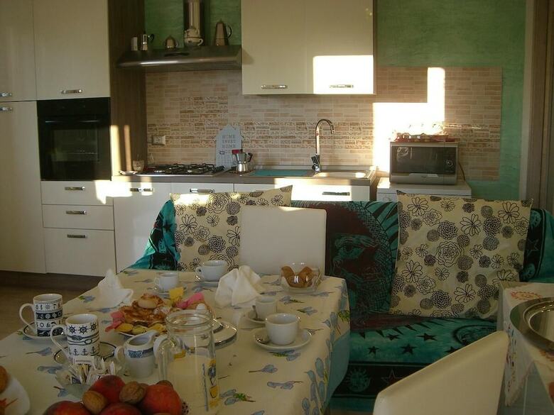 Bed & Breakfast S'olivariu Village