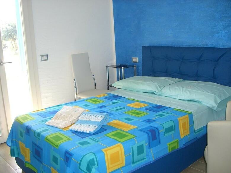Bed & Breakfast S'olivariu Village