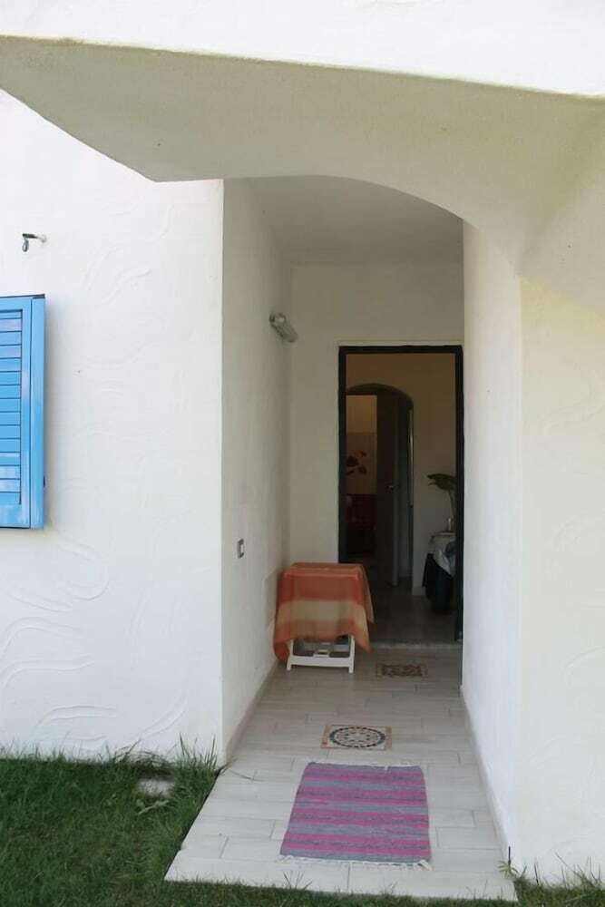 Bed & Breakfast S'olivariu Village