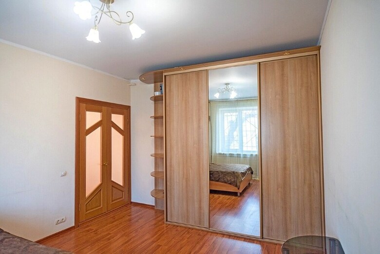 Apartment On Verhneportovaya 2a