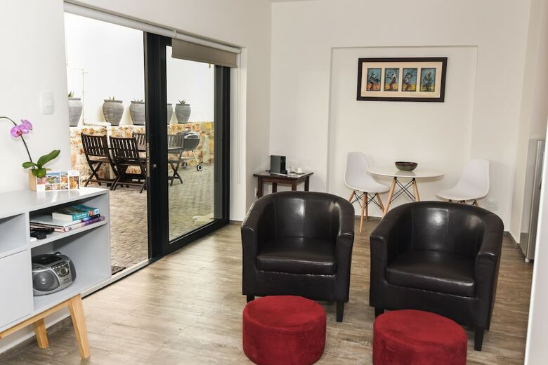 Apartamentos 51 On Camps Bay