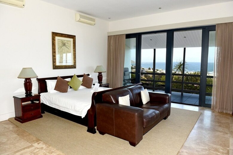 Apartamentos 51 On Camps Bay