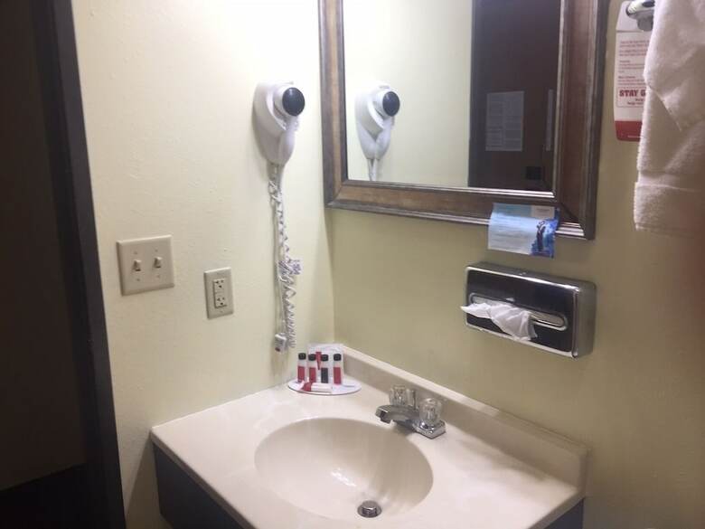 Motel Super 8 By Wyndham Emporia