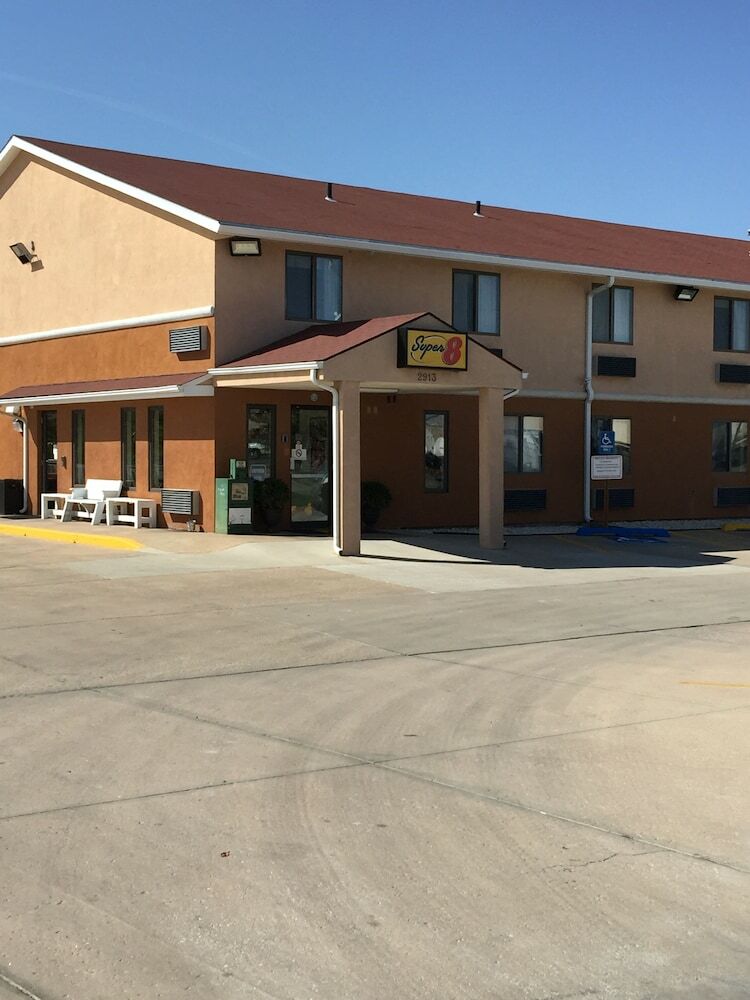 Motel Super 8 By Wyndham Emporia