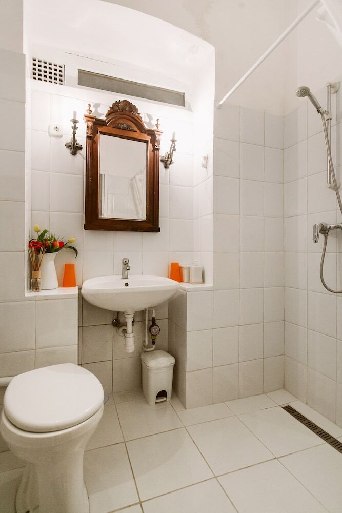 Hunyadi 4 Apartment I.