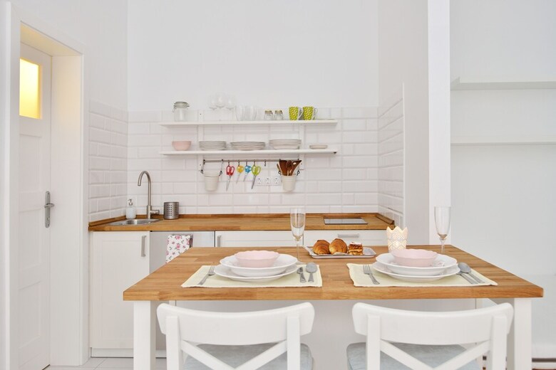 Dob 11 Apartment Ii.