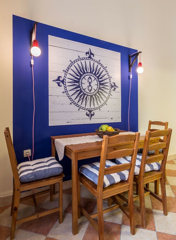 Jokai 3 Apartment