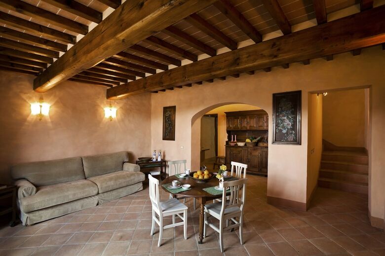 Casamaggio Villas
