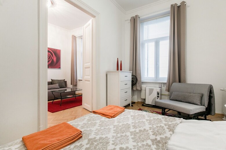 Nagy Diofa 18 Apartment I.