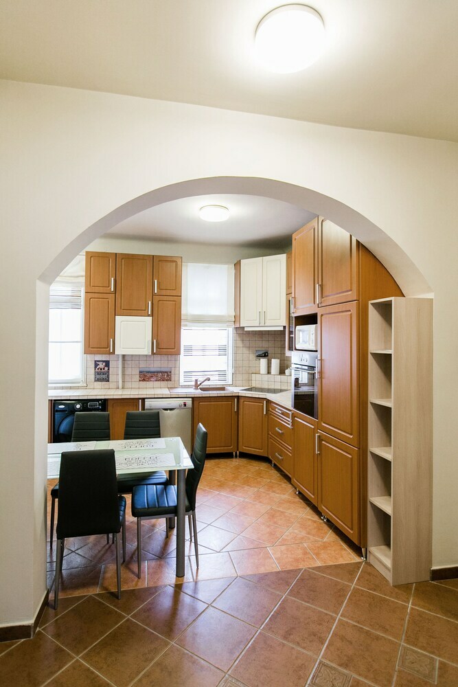 Nagymezo 33 Apartment