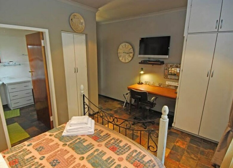 Hotel Bwelani Guest House