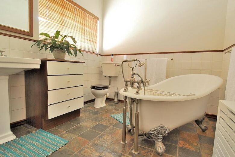 Hotel Bwelani Guest House