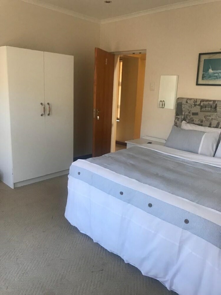 Hotel Drifters Haven Guest House