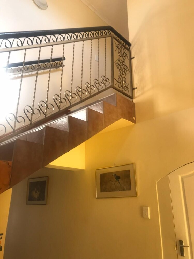 Hotel Drifters Haven Guest House