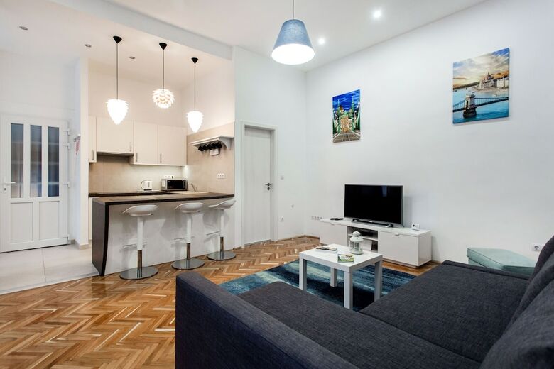 Rumbach 7 Apartment