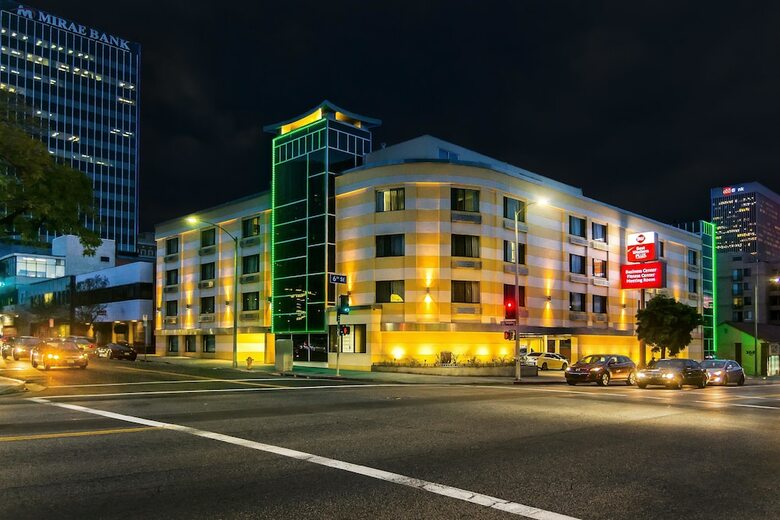 Best Western Plus La Mid Town Hotel