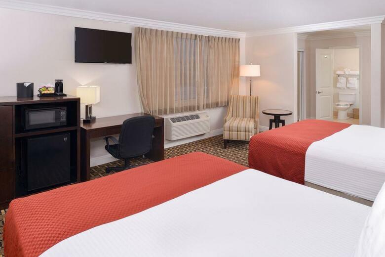 Best Western Plus La Mid Town Hotel