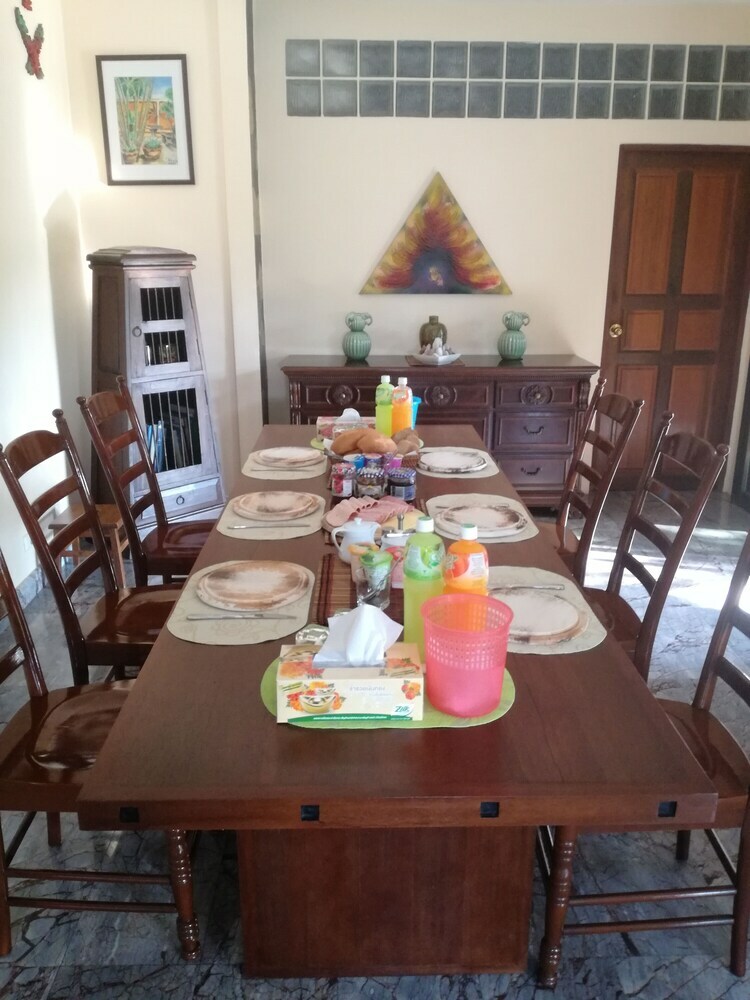 Hotel Lonops Paradise