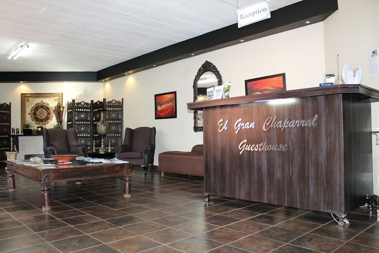 Bed & Breakfast El Gran Chaparral Guest House