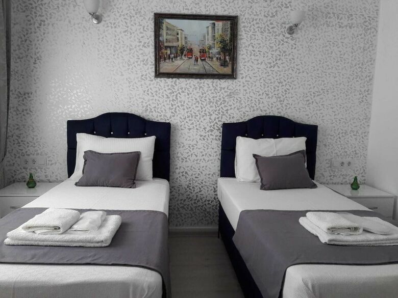 Golden Life Apart Otel