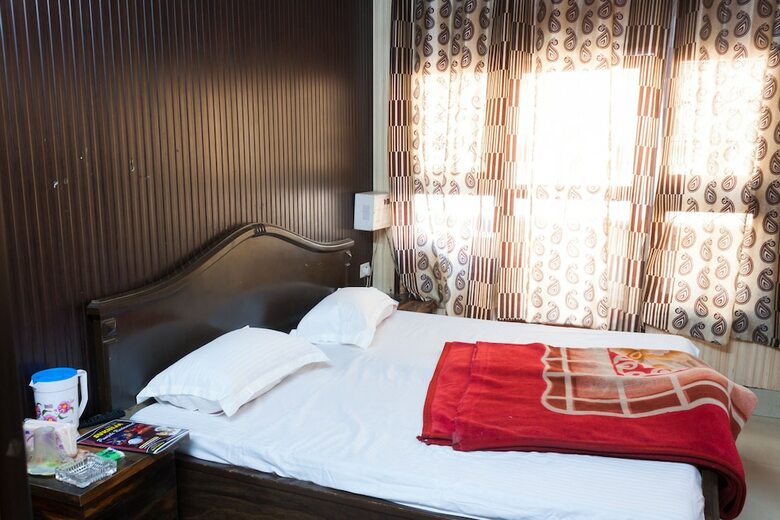 Bed & Breakfast Hotel Yatri Niwas