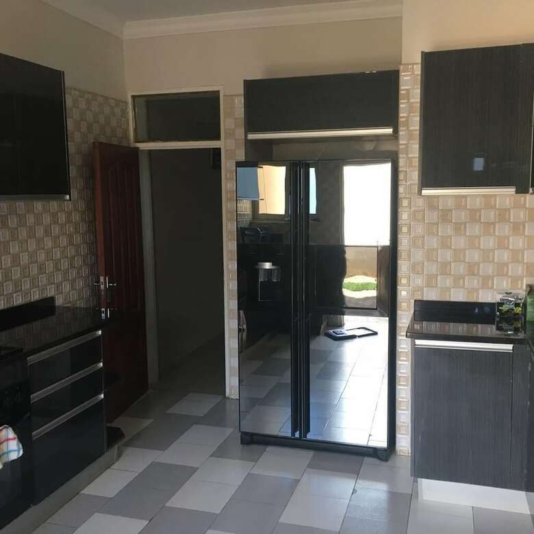 Apartamentos Royal Suites