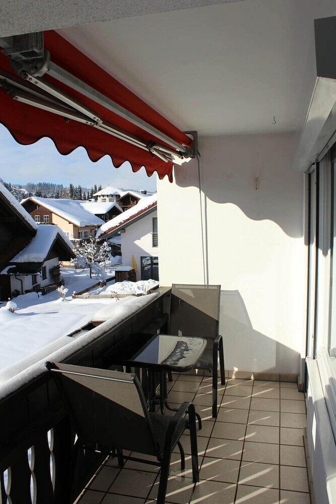 Apartamentos Fewo Angela - Haus Rindalphorn