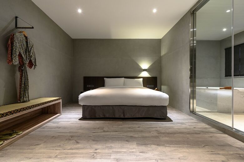 Yunoyado Onsen Hotspring Hotel Deyang
