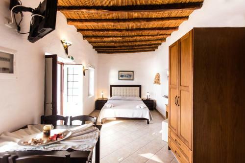 Apartamentos Akrotiri