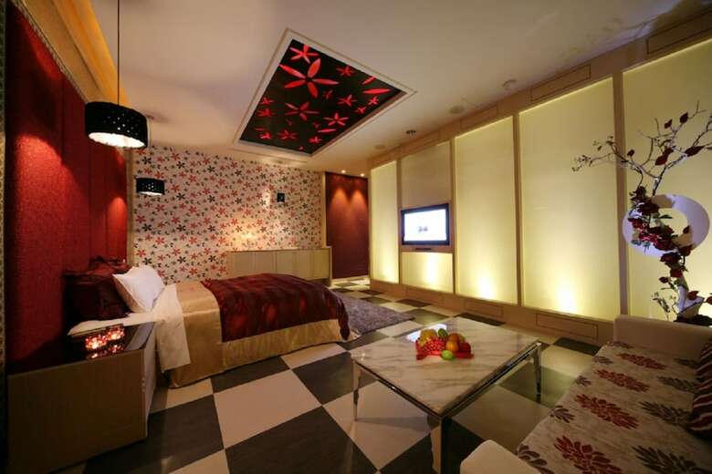 Hotel Hmulan Motel