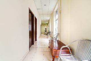 Oyo 89477 Sunshine Hotel