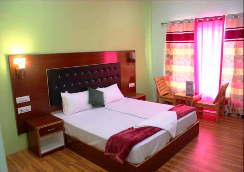 Tih Hotel Jeevanam Villa