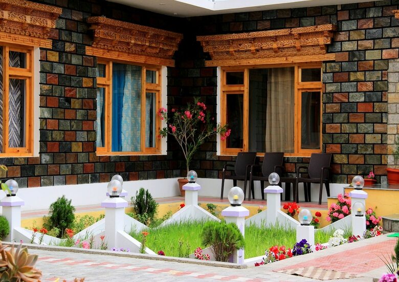 Tih Hotel Jeevanam Villa